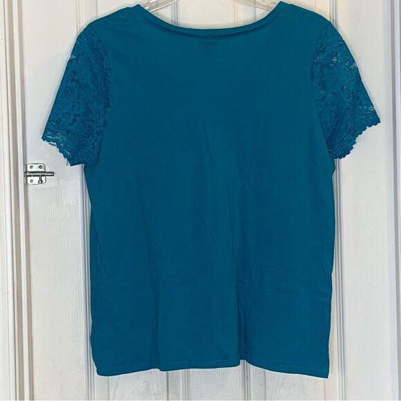 Torrid V Neck Lace Sleeve Raglan Top - Teal color Size Large - Picture 9 of 10